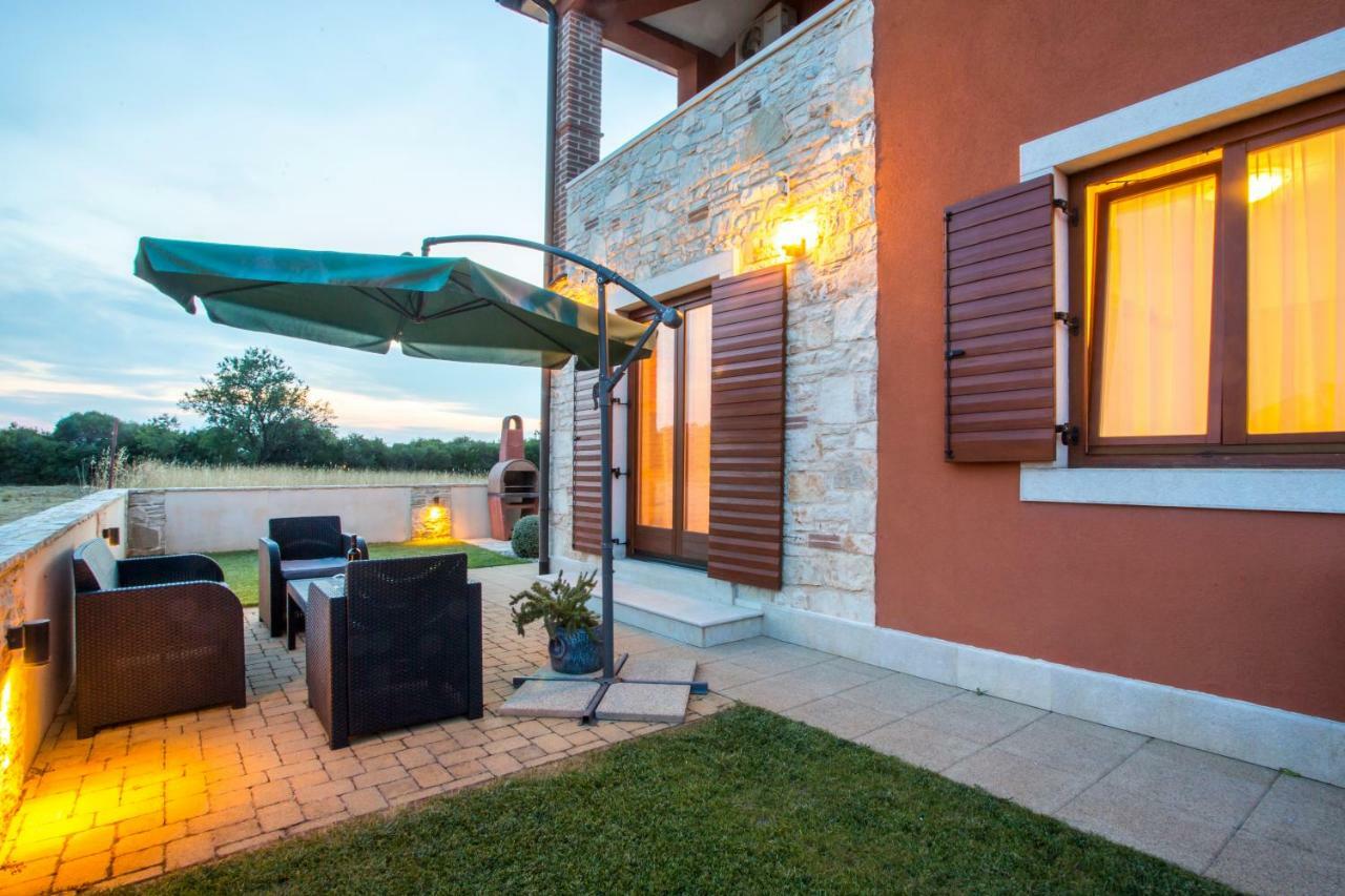 Apartman Irena PUY Exterior foto