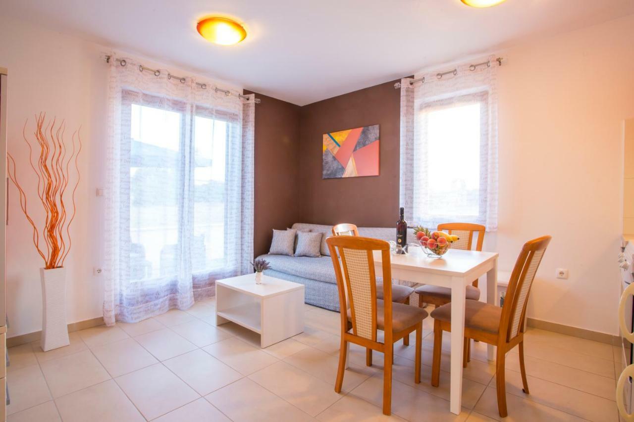 Apartman Irena PUY Exterior foto